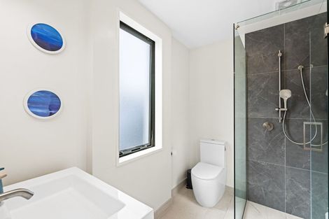 Photo of property in 2/10 Bishop Street, St Albans, Christchurch, 8014