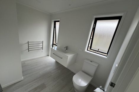 Photo of property in 1/2 Armitage Place, Fairfield, Hamilton, 3214