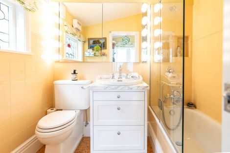 Photo of property in 6 Calgarry Avenue, Thorndon, Wellington, 6011