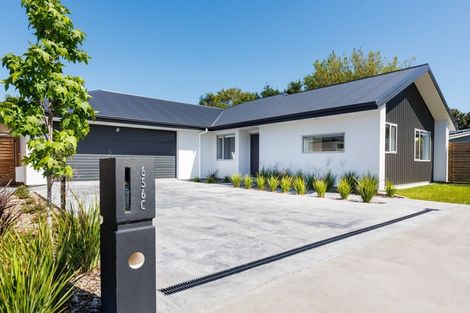 Photo of property in 656c Pioneer Highway, Highbury, Palmerston North, 4412