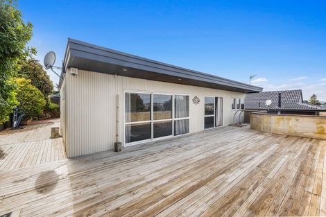 Photo of property in 6 Culver Terrace, Howick, Auckland, 2014