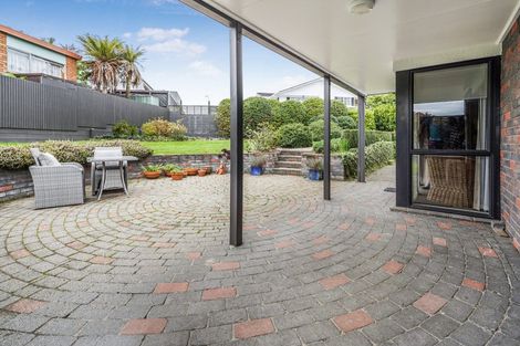 Photo of property in 5 Dallinger Street, St Andrews, Hamilton, 3200