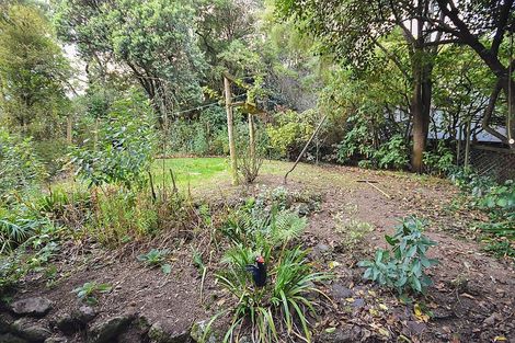 Photo of property in 3 Howard Street, Macandrew Bay, Dunedin, 9014