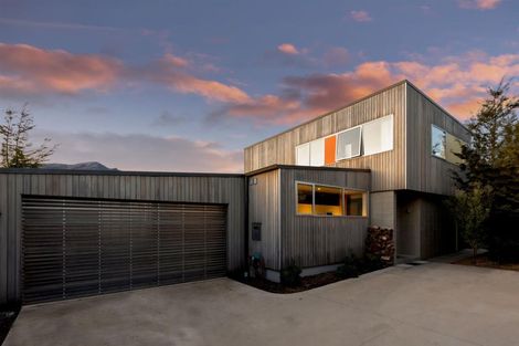 Photo of property in 11 Advance Terrace, Arrowtown, 9302