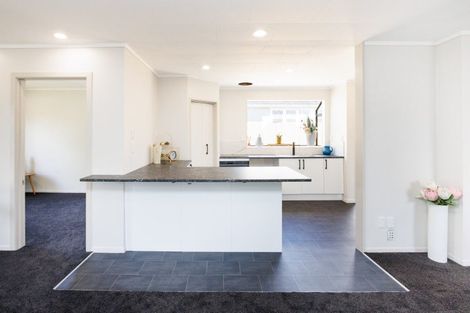 Photo of property in 4 Ngarimu Street, Roslyn, Palmerston North, 4414