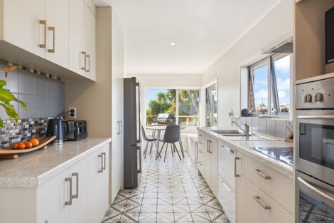 Photo of property in 8 Elliott Crescent, Owhata, Rotorua, 3010