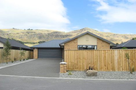 Photo of property in 16 The Tors, Heathcote Valley, Christchurch, 8022