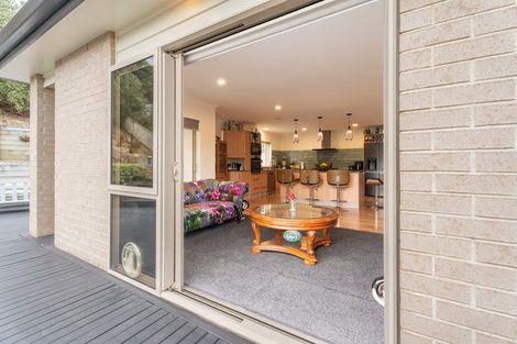 Photo of property in 21 Winsley Terrace, Churton Park, Wellington, 6037