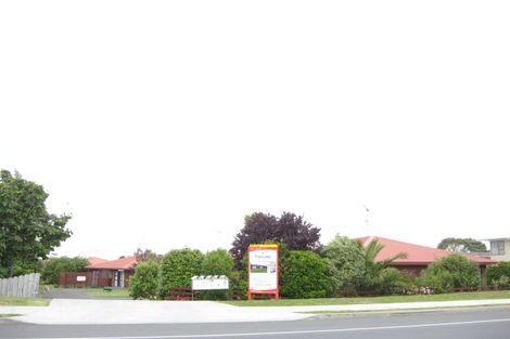 Photo of property in 186b Queen Street, Pukekohe, 2120