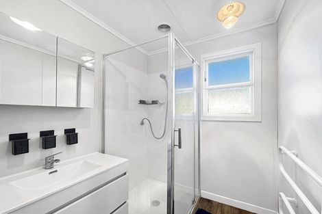 Photo of property in 38 Miro Street, Castlecliff, Whanganui, 4501