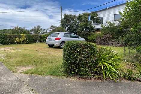 Photo of property in 35 Matipo Road, Mairangi Bay, Auckland, 0630