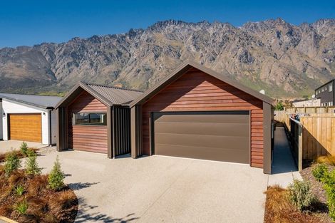 Photo of property in 12 Wheat Street, Jacks Point, Queenstown, 9371