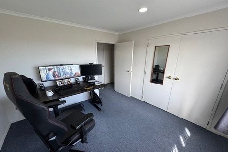 Photo of property in 18 Lizzie Lane, Clover Park, Auckland, 2019
