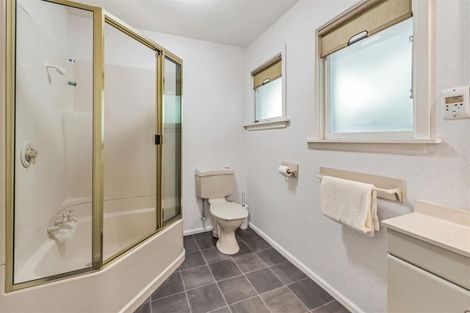 Photo of property in 9 Soleares Avenue, Mount Pleasant, Christchurch, 8081