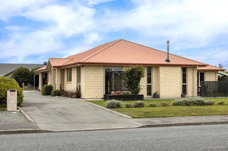 Photo of property in 9 Tancred Street, Geraldine, 7930