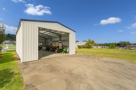 Photo of property in 294 Albert Street, Coromandel, 3506