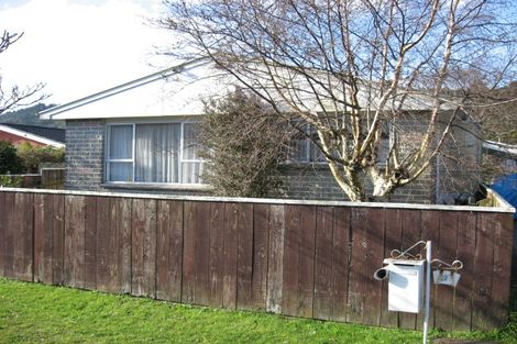 Photo of property in 93a Main Road, Wainuiomata, Lower Hutt, 5014