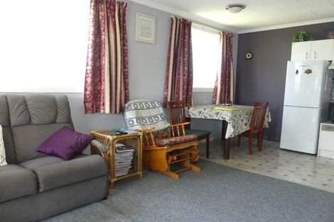 Photo of property in 37 Anglesey Street, Hawthorndale, Invercargill, 9810