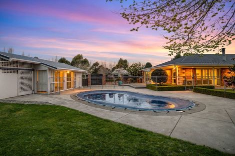 Photo of property in 86 Stanleys Road, Harewood, Christchurch, 8051