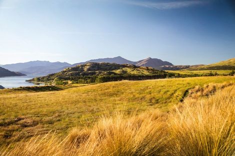 Photo of property in 6 Nathanael Place, Drift Bay, Queenstown, 9371