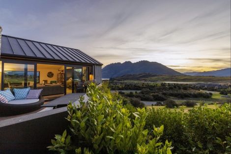 Photo of property in 10 Mckellar Drive, Jacks Point, Queenstown, 9371