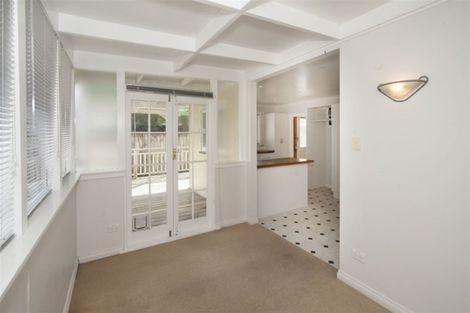 Photo of property in 140 Don Buck Road, Massey, Auckland, 0614