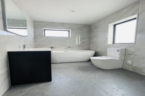 Photo of property in 75 Cardiff Road, Pakuranga, Auckland, 2010