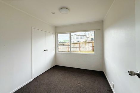 Photo of property in 2/1 Raeben Avenue, Hillcrest, Auckland, 0627