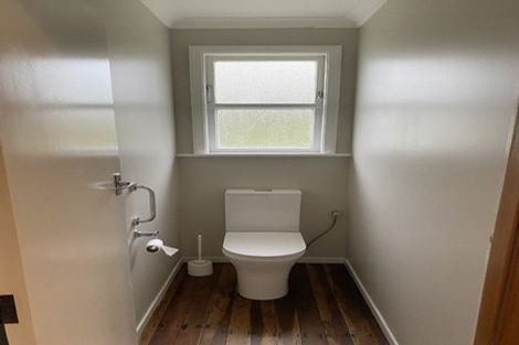 Photo of property in 148 Main Road, Tawa, Wellington, 5028