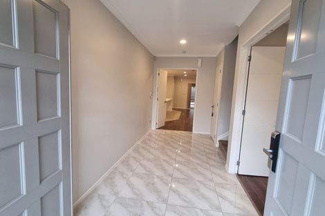 Photo of property in 4 Bruckless Drive, Flat Bush, Auckland, 2019