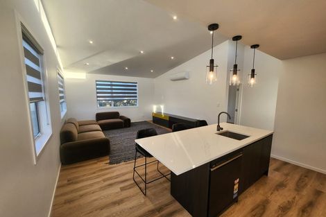 Photo of property in 1/46 Toroa Street, Torbay, Auckland, 0630