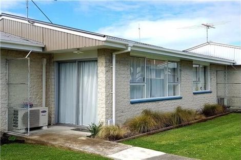 Photo of property in 2/36 Edward Avenue, Edgeware, Christchurch, 8013