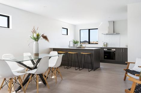 Photo of property in 5/44 Normandy Place, Henderson, Auckland, 0610