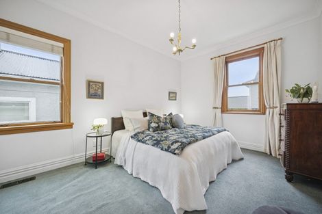 Photo of property in 17 Park Street, Thorndon, Wellington, 6011