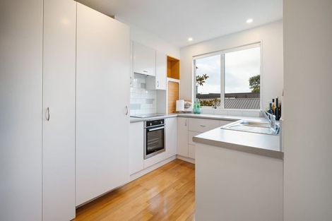 Photo of property in 3/17 Eversleigh Street, St Albans, Christchurch, 8014