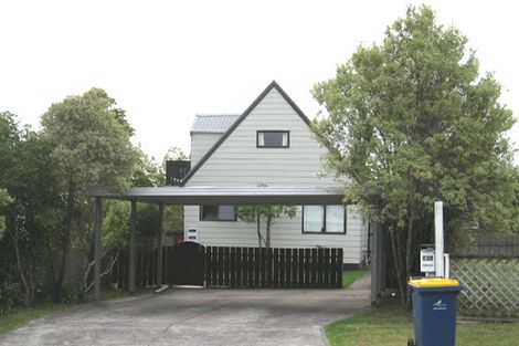 Photo of property in 45 Fitzherbert Avenue, West Harbour, Auckland, 0618