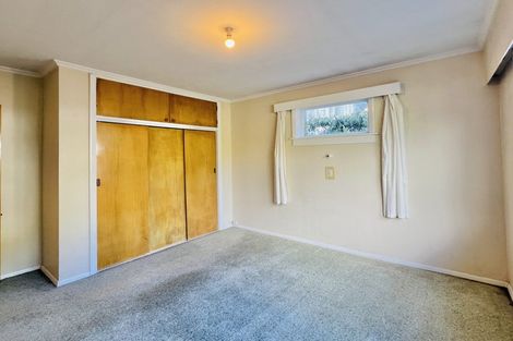 Photo of property in 50 Randwick Road, Northland, Wellington, 6012
