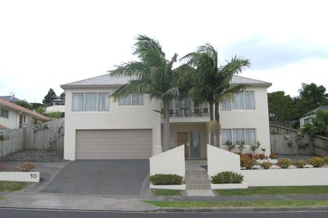 Photo of property in 10 Stephanie Close, Glenfield, Auckland, 0629