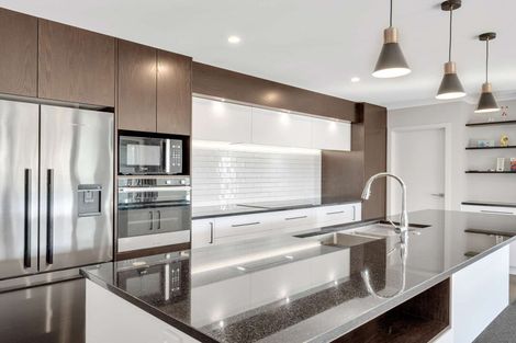 Photo of property in 5 Hydrangea Lane, Milson, Palmerston North, 4414