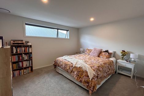Photo of property in 10 Corriedale Road, Jacks Point, 9371