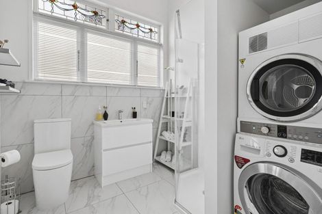 Photo of property in 132 Elizabeth Street, Mount Victoria, Wellington, 6011