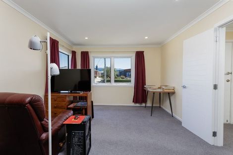 Photo of property in 11 Studholme Street, Waimate, 7924