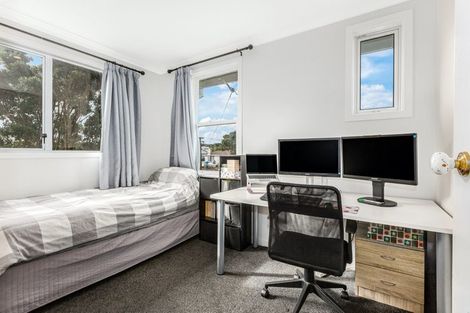 Photo of property in 110 Te Pene Avenue, Titahi Bay, Porirua, 5022