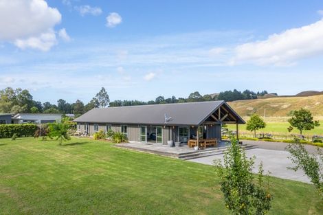 Photo of property in 742g River Road, Otane, 4277