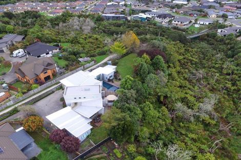 Photo of property in 56 Saint James Drive, Huntington, Hamilton, 3210