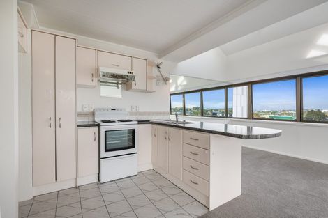 Photo of property in 4c/15 Auburn Street, Takapuna, Auckland, 0622