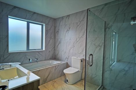 Photo of property in 25a Lillian Place, Orewa, 0931