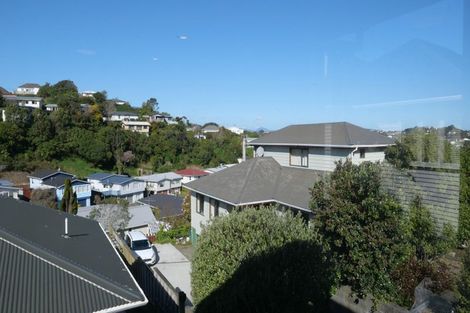 Photo of property in 132 Broderick Road, Johnsonville, Wellington, 6037