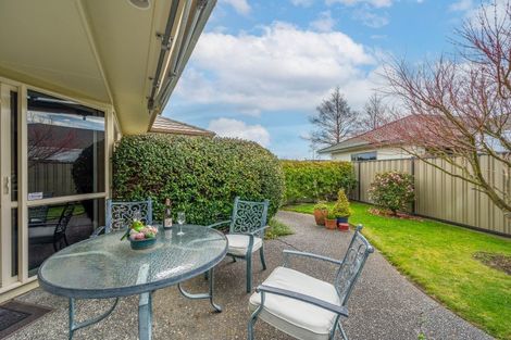 Photo of property in 14 Flemington Place, Taradale, Napier, 4112