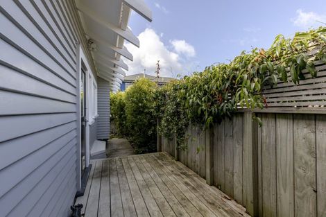 Photo of property in 22 George Street, Lower Vogeltown, New Plymouth, 4310